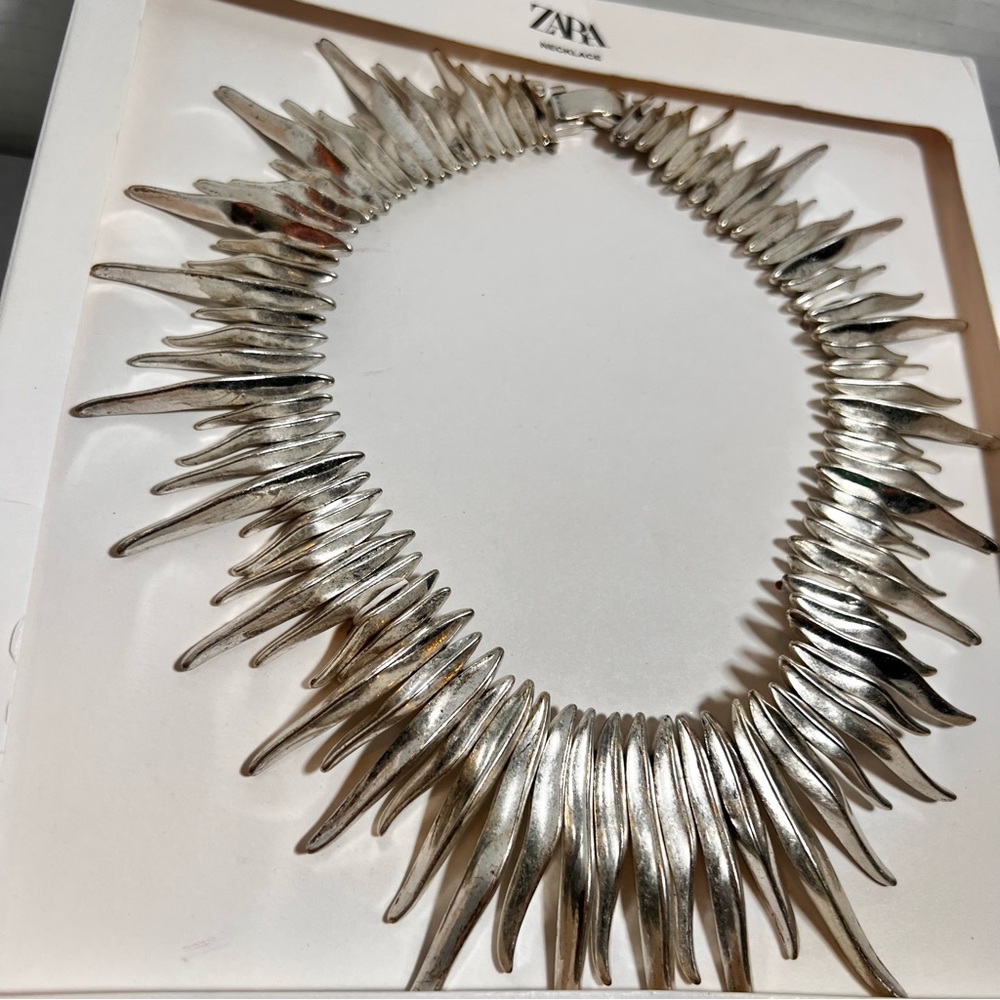 Zara silver-tone pieces, sunburst, multi-strap choker necklace - Picture 5 of 7